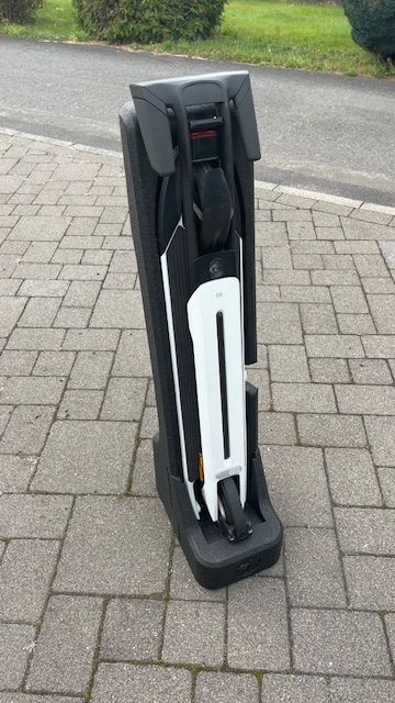 Segway Ninebot KickScooter Air T15E - NEUWERTIG in Odenthal