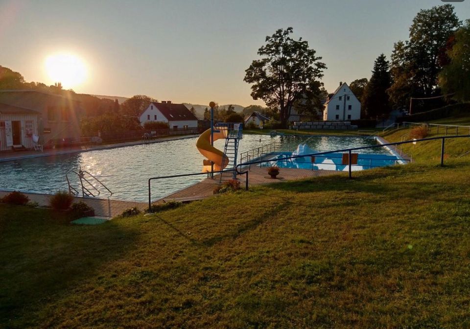 Ferienwohnung Erzgebirge, Kinder bis 6 Jahre frei - top Bewertung in Grünhainichen