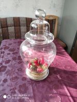 Vase aus Glas mit Deckel und künstlichen Erdbeeren, handgefertigt Dortmund - Brackel Vorschau