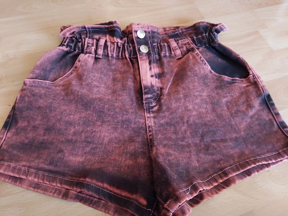 Sisley Shorts 158 164 Neu in Pfullendorf