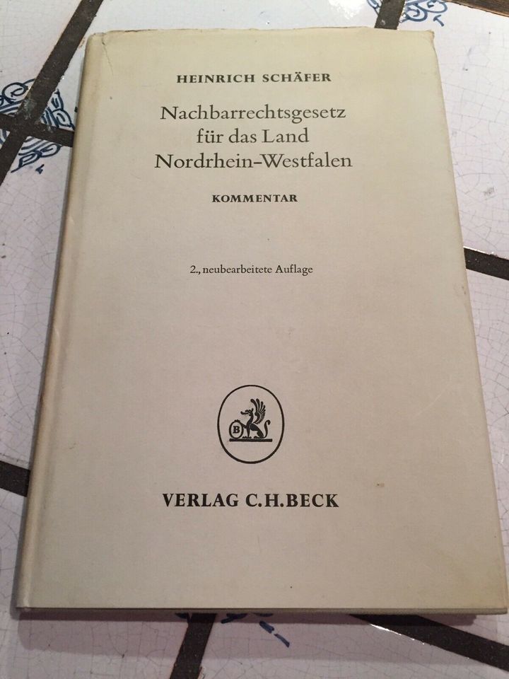 Buch Nachbarrechtsgesetz NRW in Selm