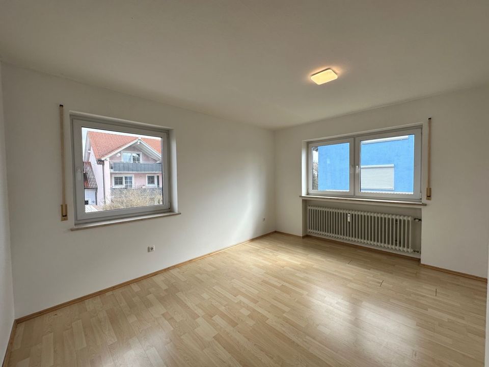 Drei-Zimmer-Etagenwohnung mit Südbalkon in Klosterlechfeld