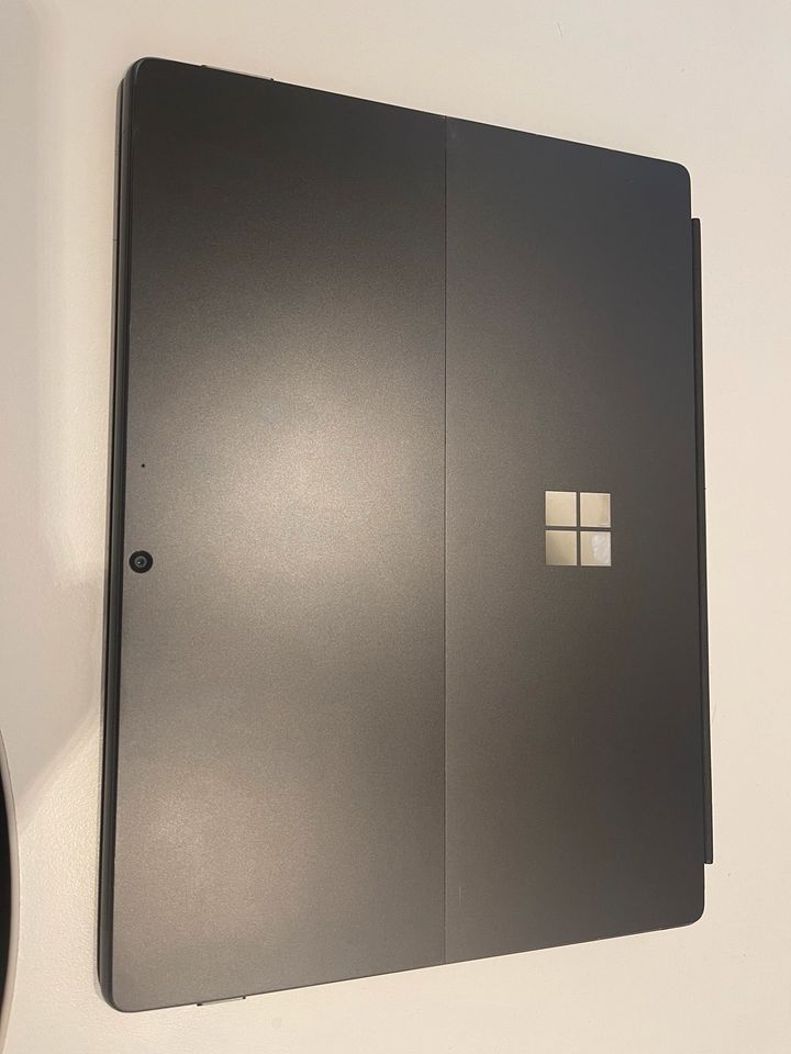 Surface Pro 8 in München