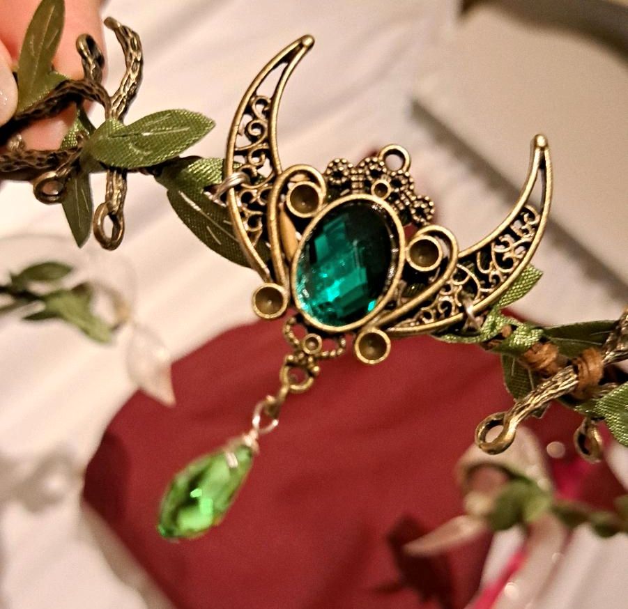 Tiara Kopfschmuck Elbenkönigin Cosplay Waldelfe Kostüm Accessoire in Altusried