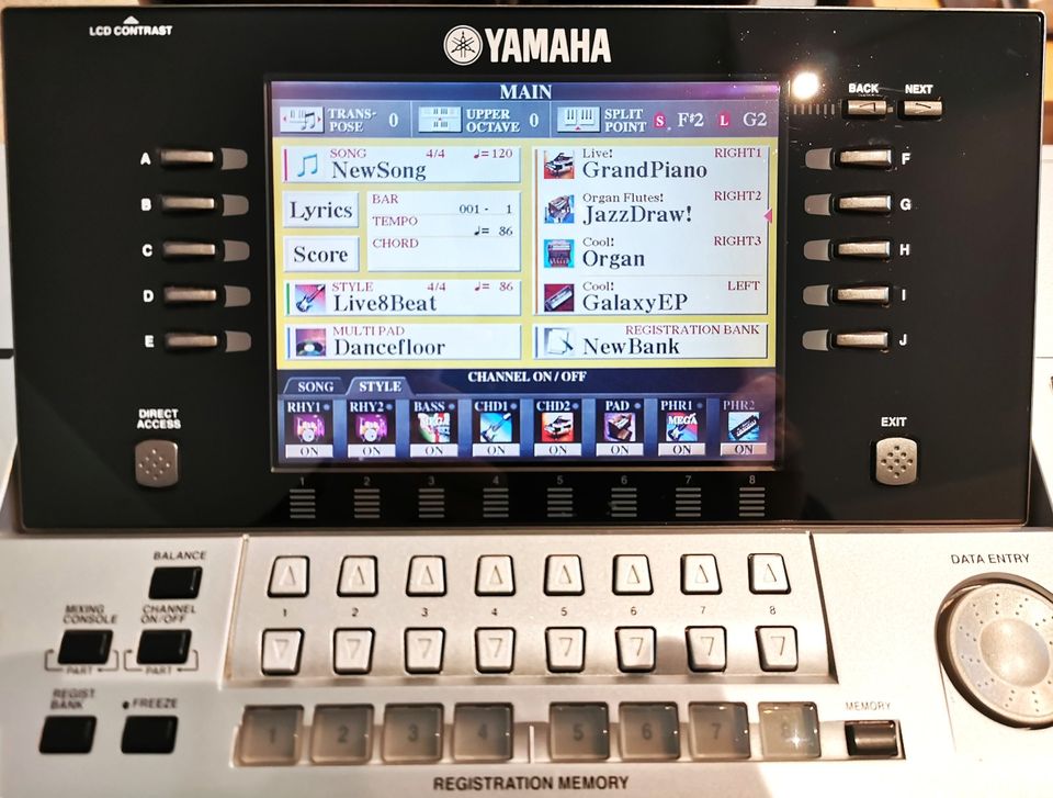 Keyboard Yamaha Tyros 1 - Workstation in Kirchlinteln