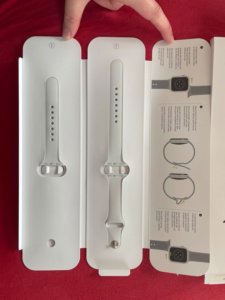 Apple Watch SE 40mm in Vaterstetten
