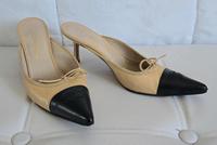 Chanel Leder  Pantoletten Pumps  Gr. 38 Hessen - Bad Vilbel Vorschau