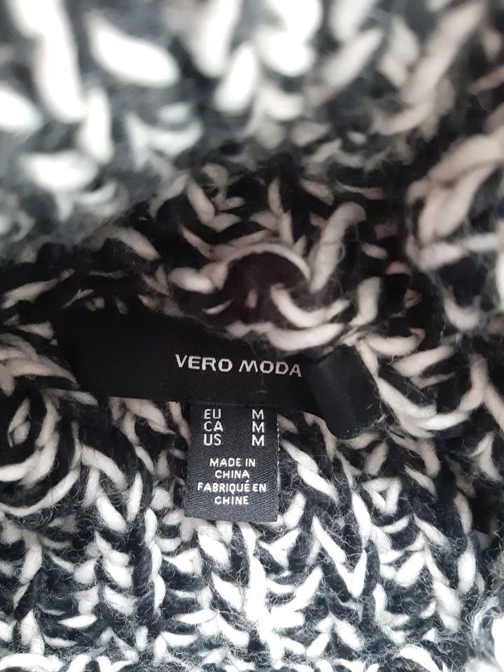 VERO MODA Pullover Wollpullover Rollkragen Gr. M schwarz weiss in Hochheim am Main