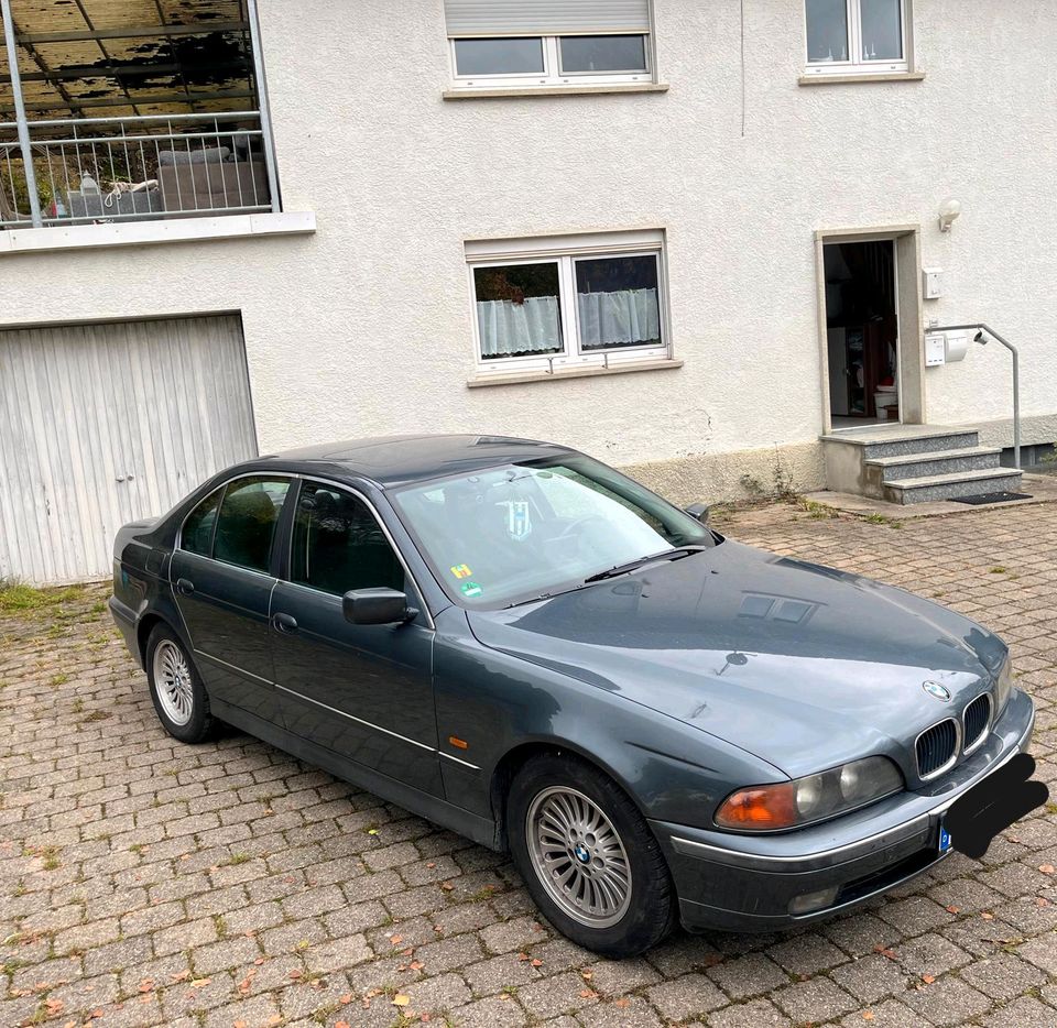 BMW  520i E 39 in Meßkirch