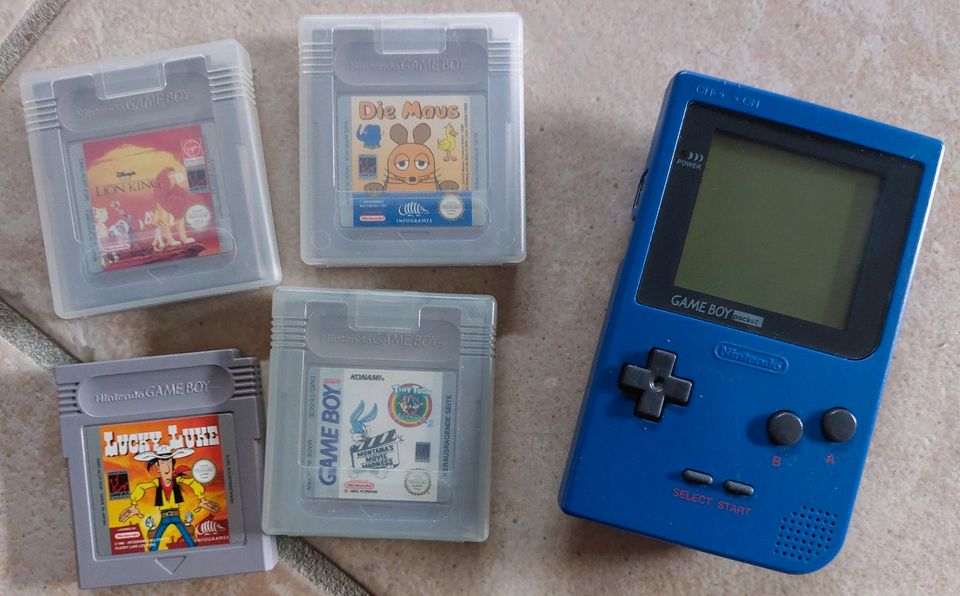 Game Boy Pocket in blau mit 4 Spielen in Köln