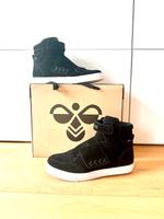 NEU! HUMMEL Sneakers Stadil Tonal Jr Gr. 38 /UK 6 schwarz Kiel - Pries-Friedrichsort Vorschau