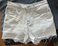Ck High Rise short bleached denim beige grau W29 Calvin Klein Hessen - Offenbach Vorschau