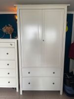 Beliebter Schrank Hemnes Kleiderschrank selten Ikea Niedersachsen - Hildesheim Vorschau