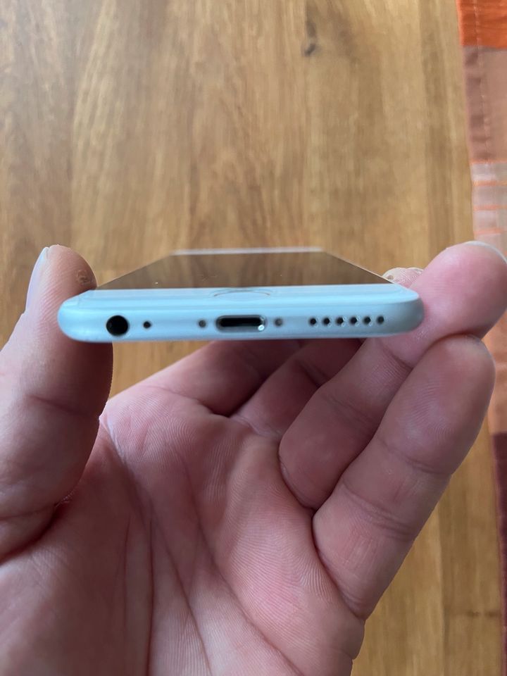 iPhone 6 64GB weiß mit Akku 96% in Pliening
