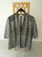 Hermann Lange florale Blusen-Jacke 46 schwarz weiß gold transpare Nordrhein-Westfalen - Bergisch Gladbach Vorschau