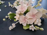Geburtstag Hochzeit Torten-Deko Zucker-Blumen weiß rosa Blüten Nordrhein-Westfalen - Kreuzau Vorschau