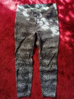 Animal Print Janina Stretchhose Gr. 46 superbequem Nordrhein-Westfalen - Bad Lippspringe Vorschau