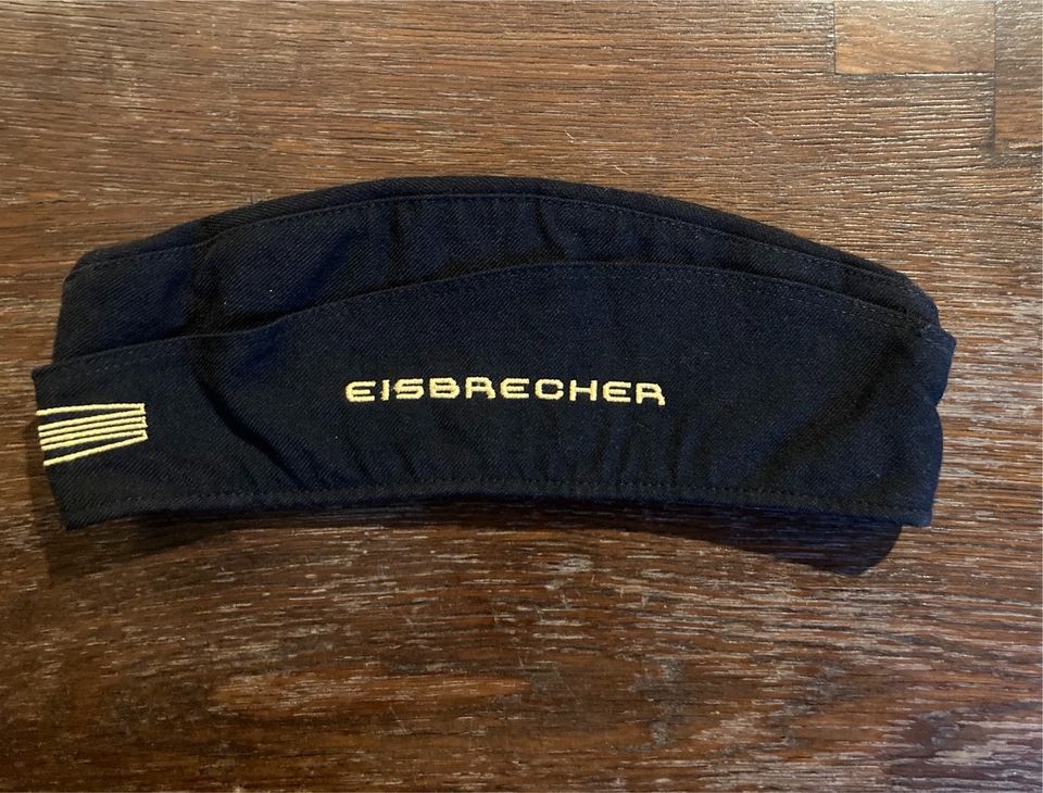 Eisbrecher Band Schiffchen Merch Fanartikel in Rostock