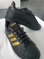 *adidas Grand Court Damen* Gr. 40 2/3  schwarz/gold Nordrhein-Westfalen - Rösrath Vorschau