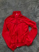 Nike Weste Jacke rot Sportjacke Rheinland-Pfalz - Herxheim bei Landau/Pfalz Vorschau