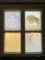 100 Jahre altes Fenster , Künstler Ludwig Eberle München - Au-Haidhausen Vorschau