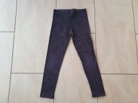 HERE & THERE C&A Leggings Hose lila schwarz 128 TOP ZUSTAND Niedersachsen - Wolfsburg Vorschau