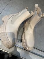 Chelsea Boots , Karl Kani Köln - Porz Vorschau