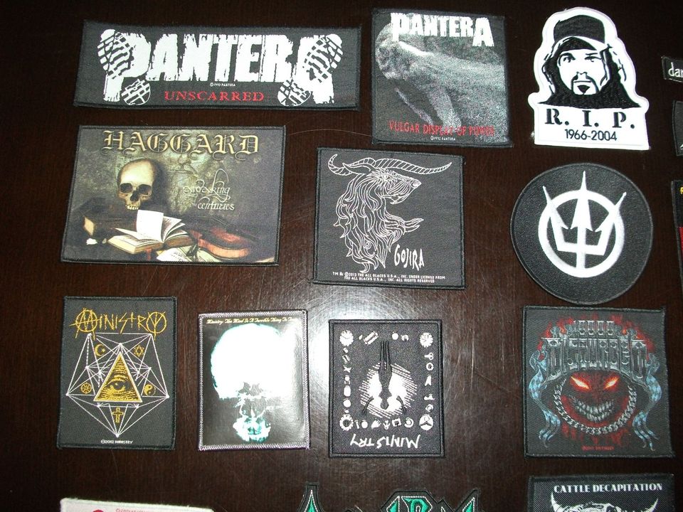 über 30 Patches Kutte Metal Punk in Berlin