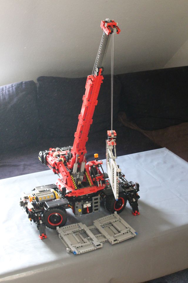 Kran Lego Technik 42082 in Wedel