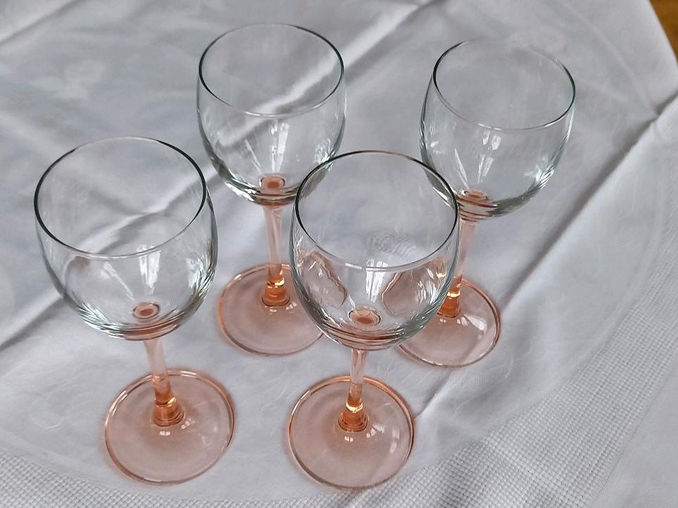 4 Weingläser Luminarc Rosé H18,8cm Stiel rosa (Weißwein/Roséwein) in Osnabrück