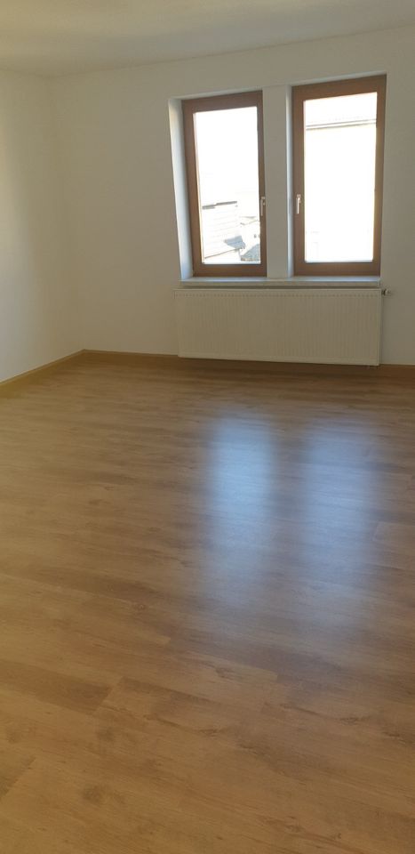 3,5 Raum Wohnung 76 m² zur Miete in Saalfeld (Saale)