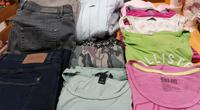 Kleiderpaket Gr.38/M/170 Adidas Nike Pimkie Gerry Weber Hollister Nordrhein-Westfalen - Solingen Vorschau