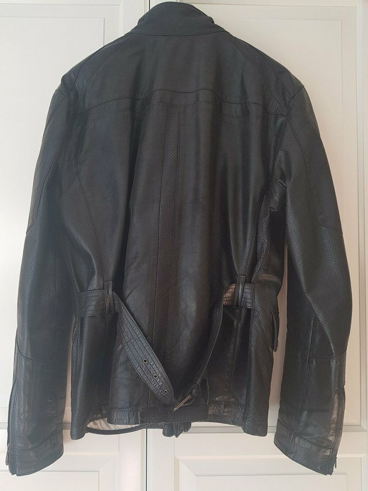 Belstaff Lederjacke in Düsseldorf