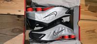 Nike  Shox R4  Sneaker Herren Gr:47,5 und 44,5 Berlin - Schöneberg Vorschau