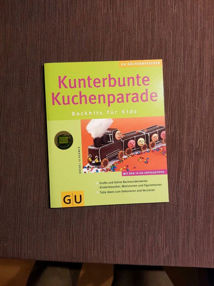 Kunterbunte Kuchenparade, Backhits für Kids, neu in Hofheim am Taunus