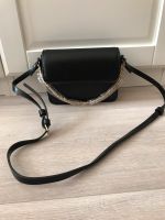 Tasche von Mango chain bag mit Kettenhenkel Berlin - Charlottenburg Vorschau