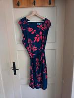 Kleid florales Muster Bonprix 52/54 Brandenburg - Sonnewalde Vorschau