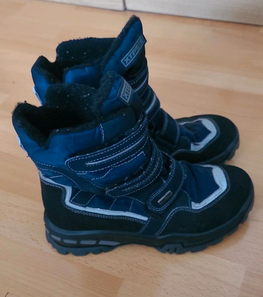 XTPS Kinder Winter Stiefel Gr.38 in Ottobrunn