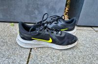 Cool: Sneaker Sportschuhe Nike Gr. 39 / 6,5 Hessen - Langen (Hessen) Vorschau