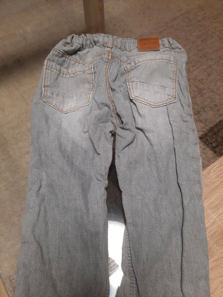 Baby Jeans Gr. 86 Zara grau gefüttert in Blaichach