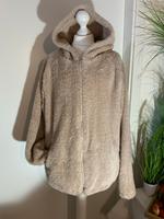 Teddyjacke Felljacke Fleecejacke Teddybärjacke Gr164-170 34-36 Hamburg-Mitte - Hamburg St. Georg Vorschau