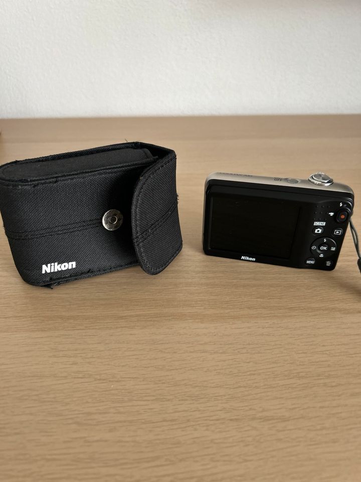 Nikon Coolpix A10 Kamera in Zweibrücken