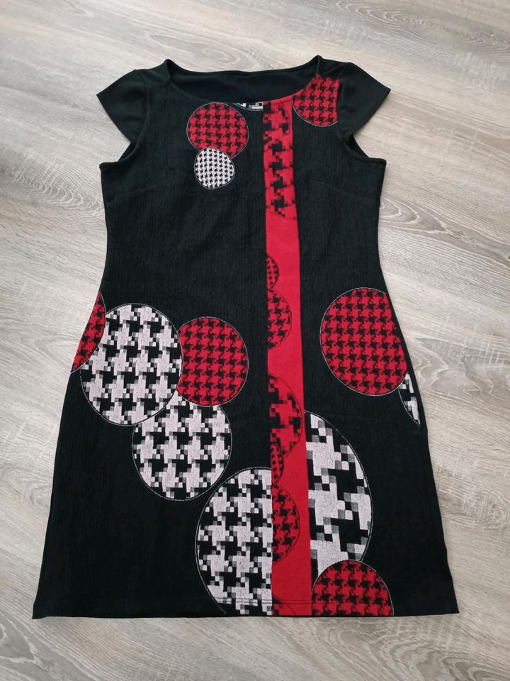 Desigual Business Kleid Bleistift Kleid in Kiel