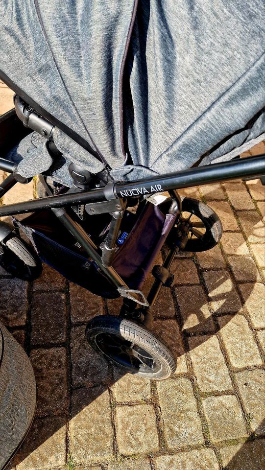 ⭐️Moon Kinderwagen/ Buggy mit Zubehör⭐️ in Ventschow