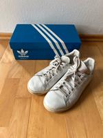 Adidas Turnschuhe Stan Smith Gr 40 2/3 weiß Bayern - Gaukönigshofen Vorschau