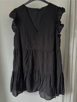 H&M Kleid schwarz Sommerkleid Volant Stufen 40 L Bayern - Bayreuth Vorschau