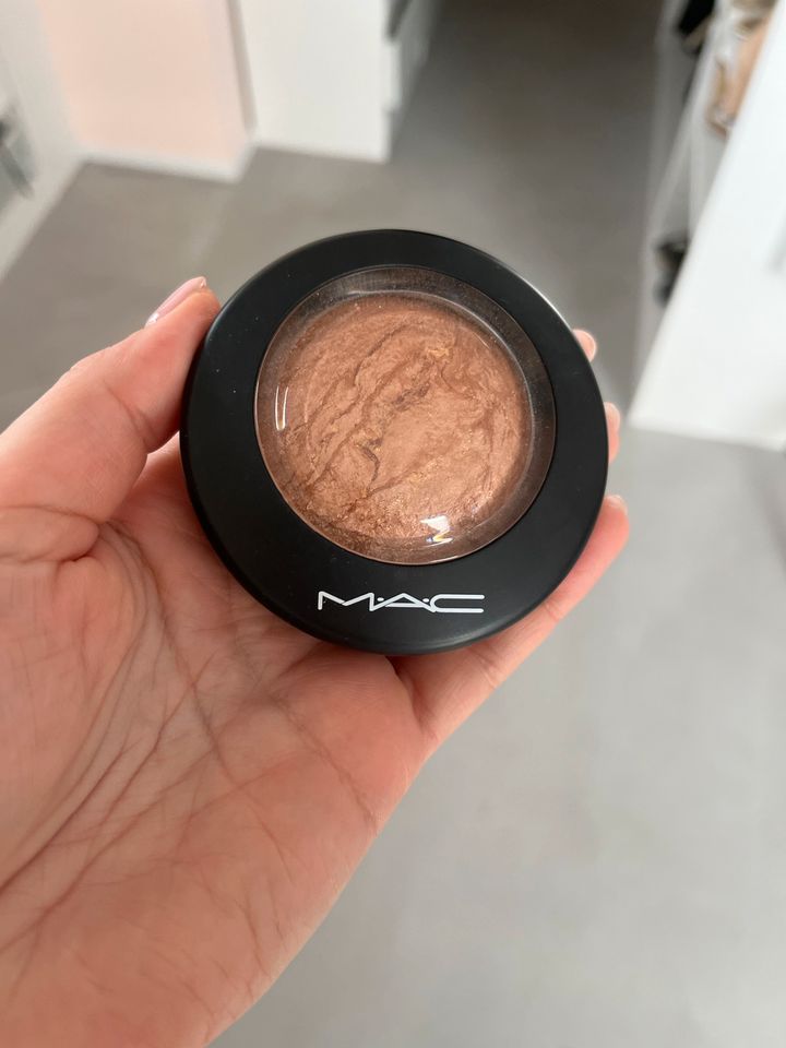 MAC Mineralize Skinfinish Highlighter Global Glow in Niederkirchen bei Deidesheim