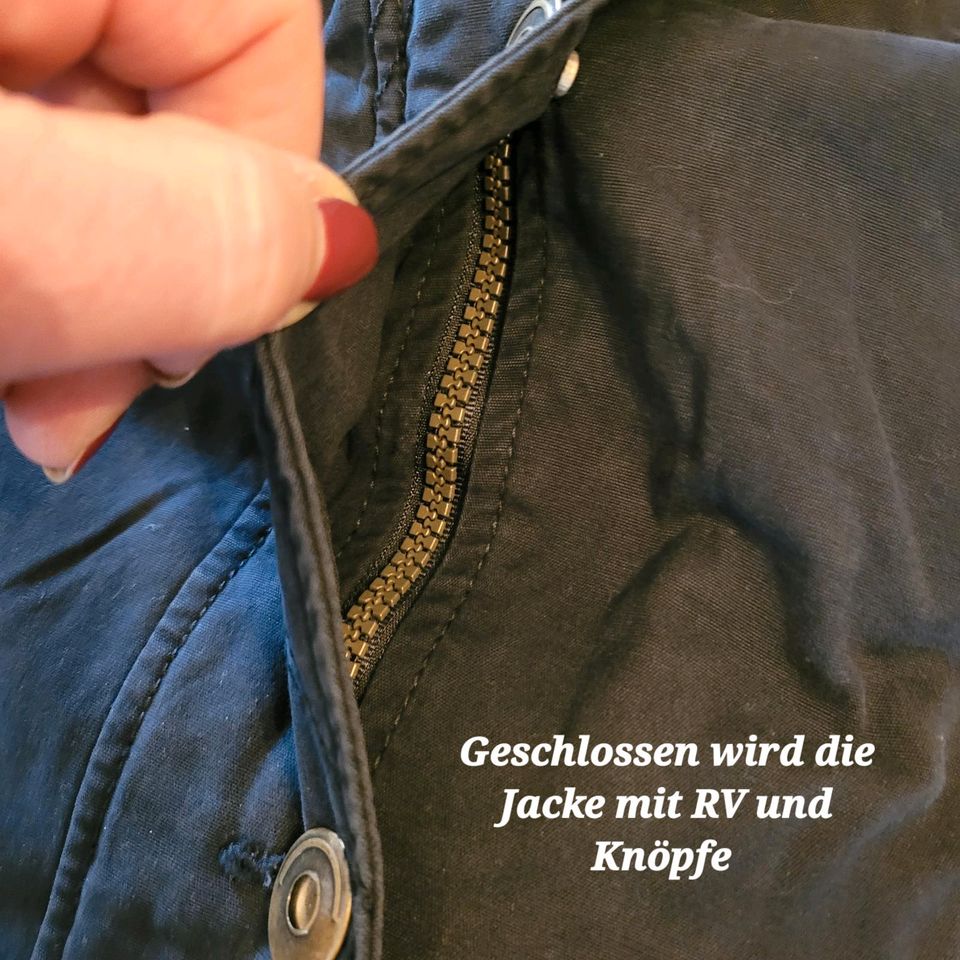 Schwarze Übergangsjacke Gr.46 in Widdern