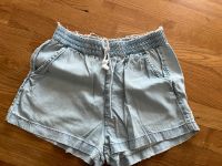 Shorts Jeansshorts von H&M in Gr. 146/152 in hellblau Baden-Württemberg - Rot am See Vorschau