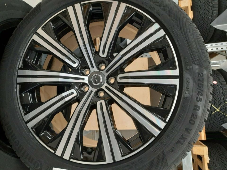 Winterrasatz XC90 II Art.NR. 32281770 275/45R20 Continental in Jüterbog